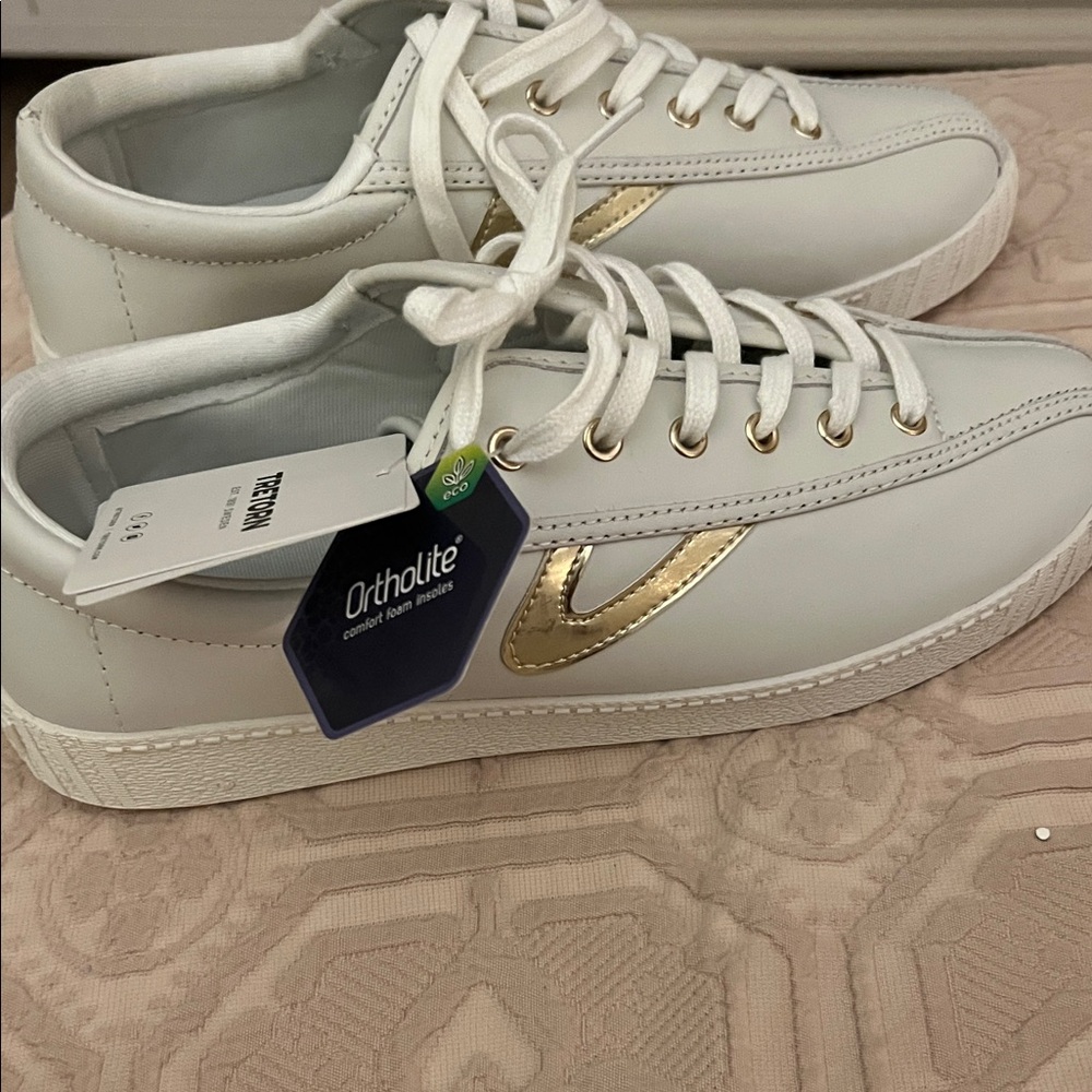 Tretorn Women's White Sneakers with Gold Accent